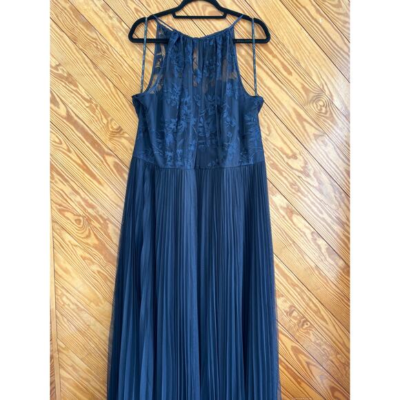 City Chic Angelic Navy Blue Lace Chiffon Maxi Dress Sz 20 - Picture 2 of 6